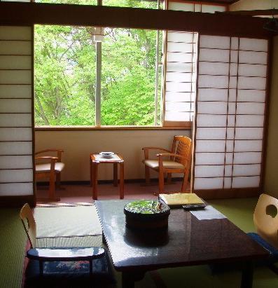 קוסאטסו Kirishimaya Ryokan חדר תמונה